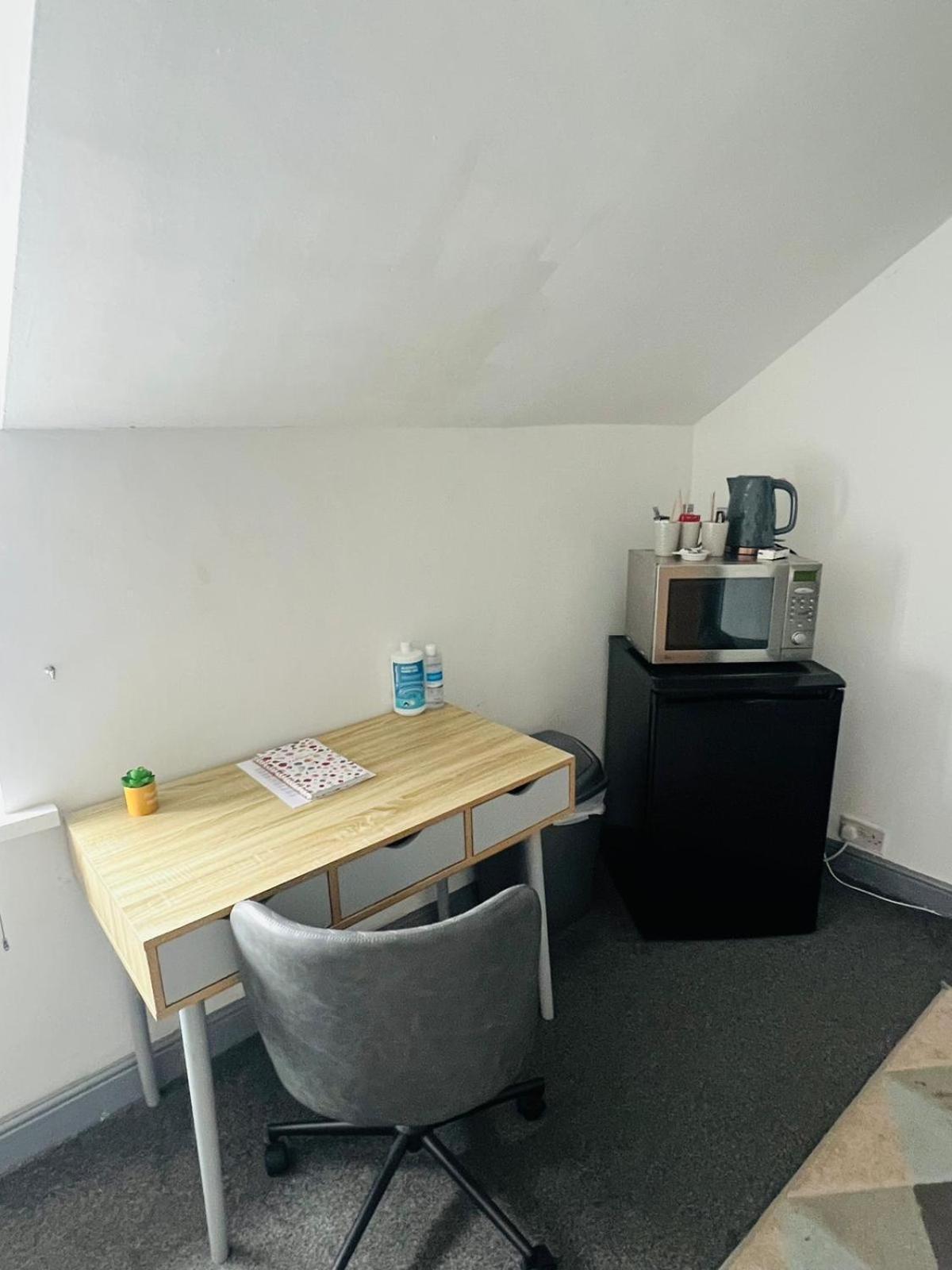 Lincoln City Centre Rooms P&S 외부 사진